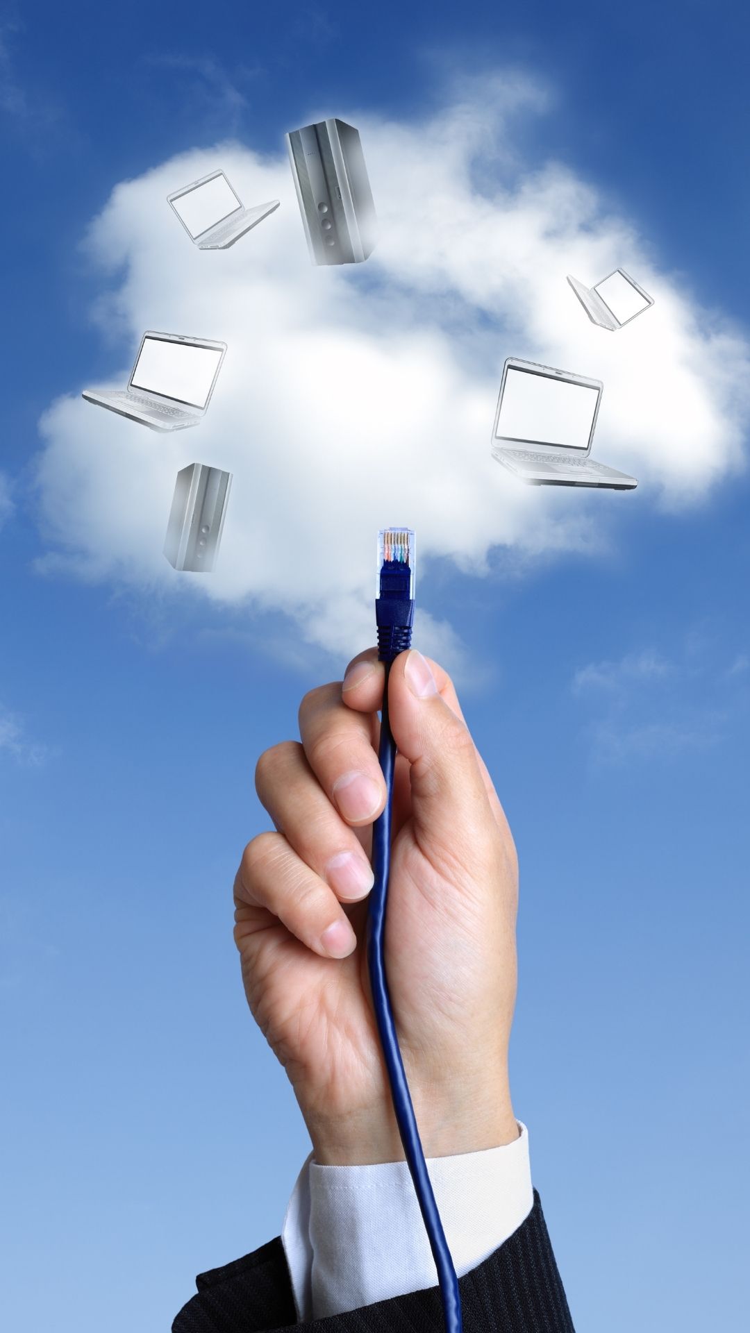 A tug boat in the ocean representing Fortytwo AWS Security navigating the waves for your company.